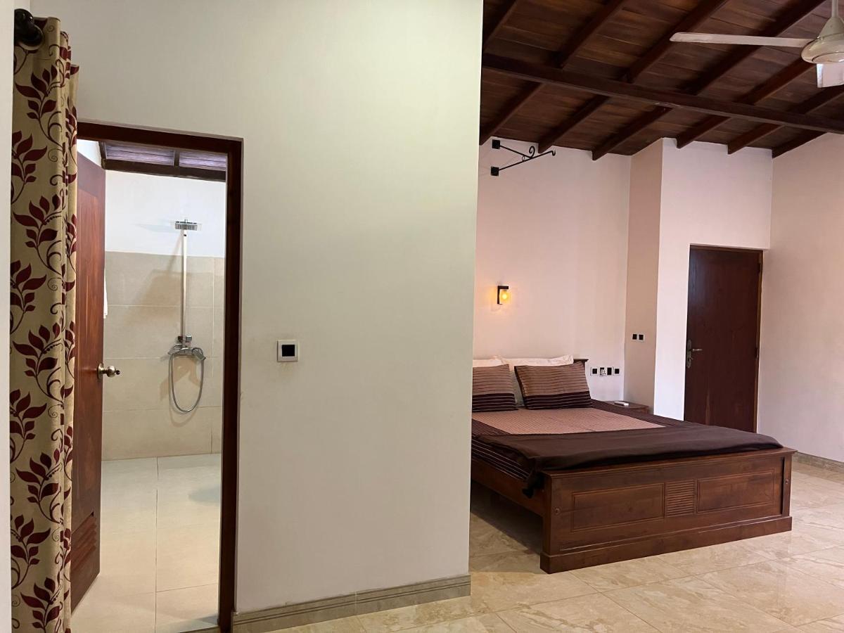 Villa Dinoos- Weligama Exterior foto