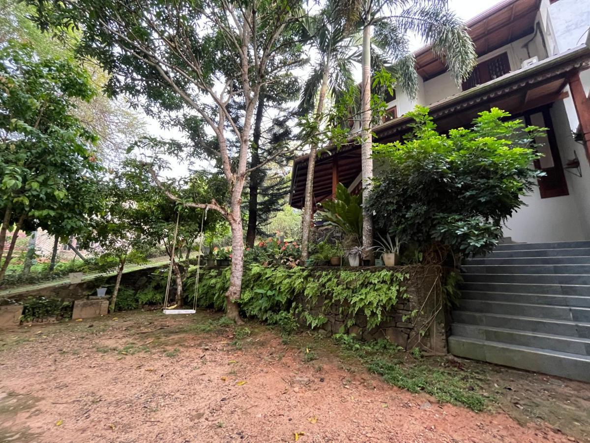 Villa Dinoos- Weligama Exterior foto