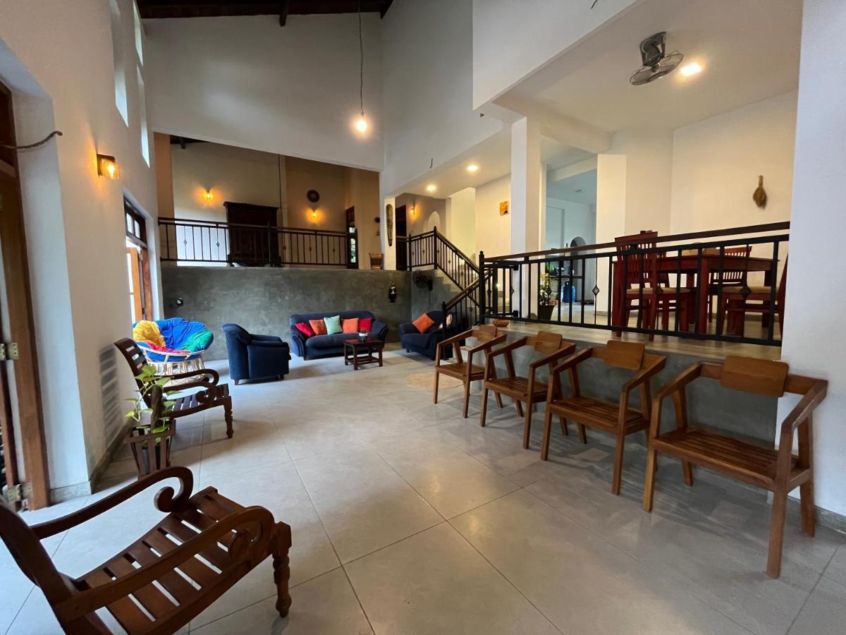 Villa Dinoos- Weligama Exterior foto